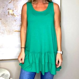Zenana Sleeveless Ruffle Peplum Style Top